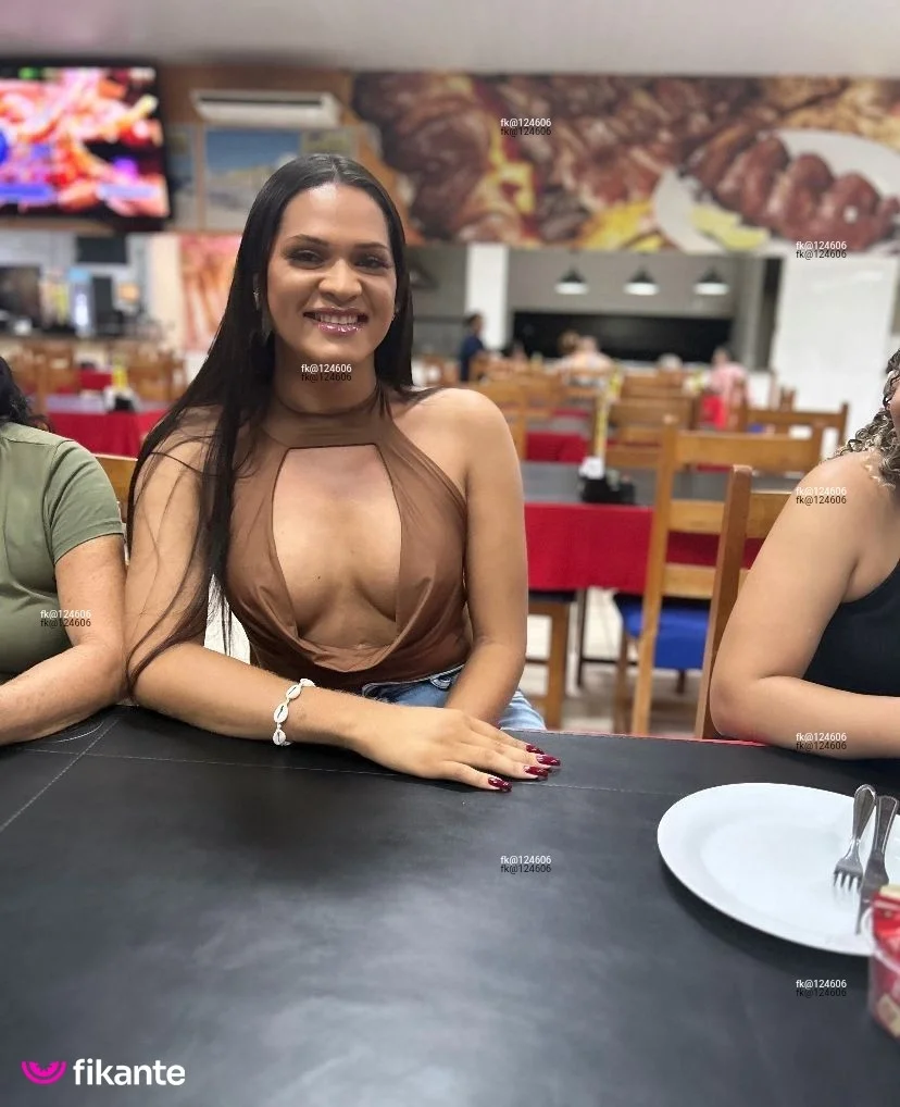 foto de Kamylla Travestir