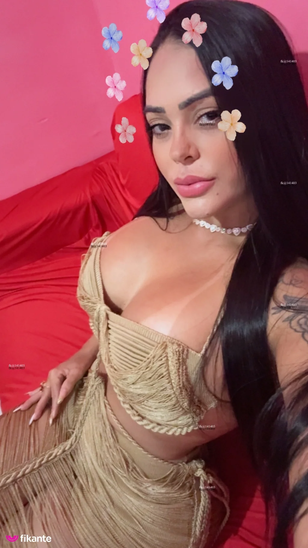 Foto profissional de Crystal Tentação