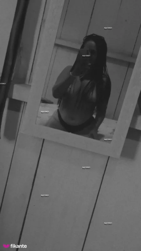 Foto profissional de Morena Quente