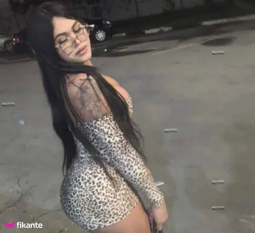 Foto profissional de Yasmim Bella