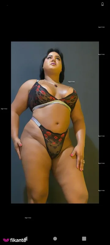 Foto profissional de Valeska 