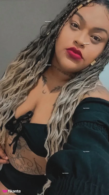 Foto profissional de Cacheada