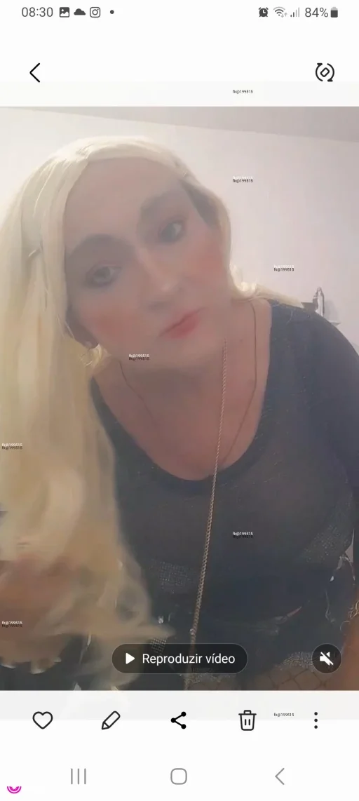 Foto profissional de Loira sexy