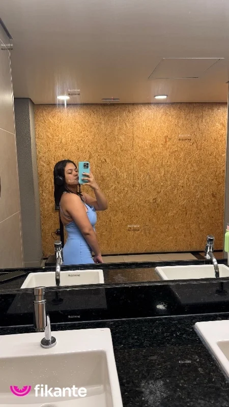 Foto profissional de Novinha safada 