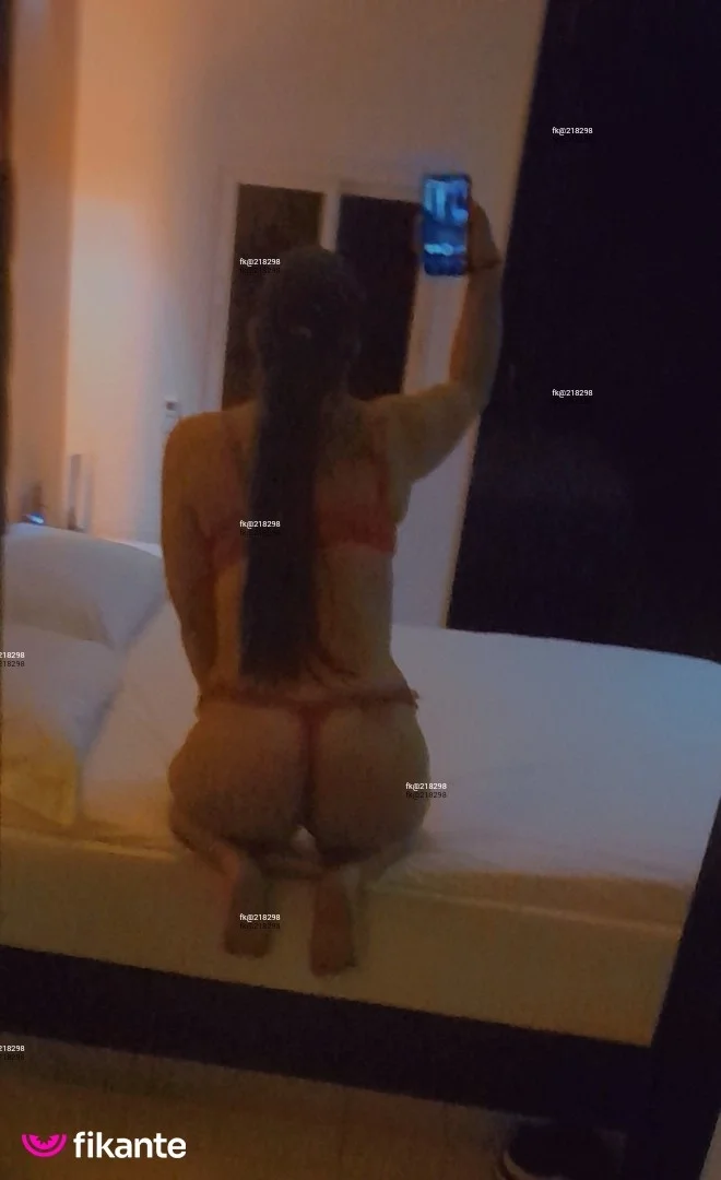 foto de Morena gulosa 