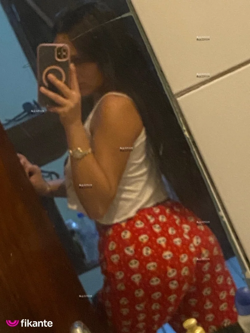 foto de Mirela santo
