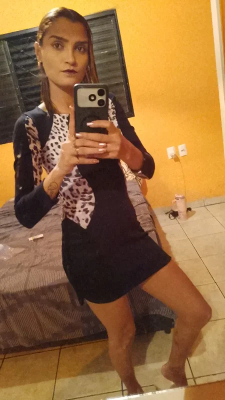 Foto profissional de Jhenefer