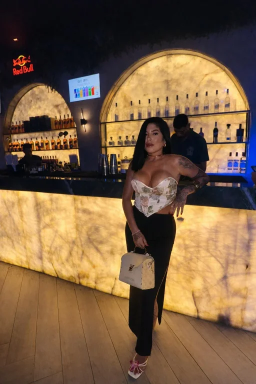 Foto profissional de bianca ferraz