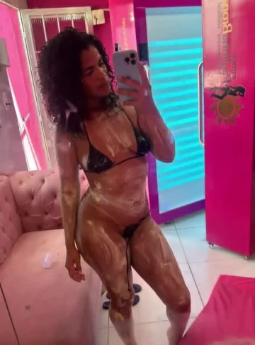 Foto profissional de Maya vitoria